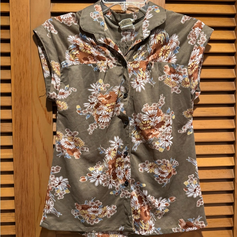 Floral Button-Up Women's Top, 70’s, S